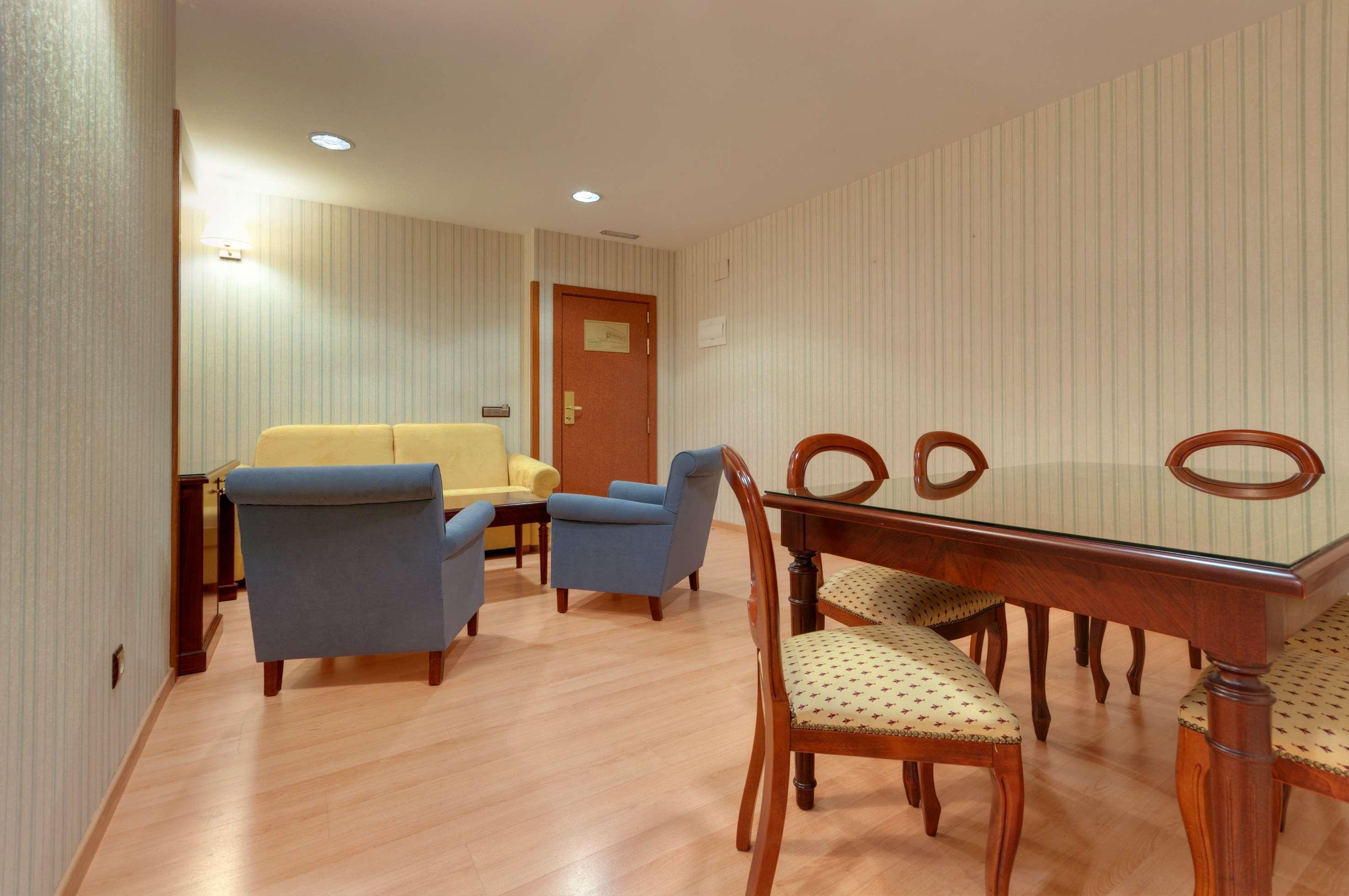 Hotel Madrid Leganés Affiliated by Meliá Habitación foto