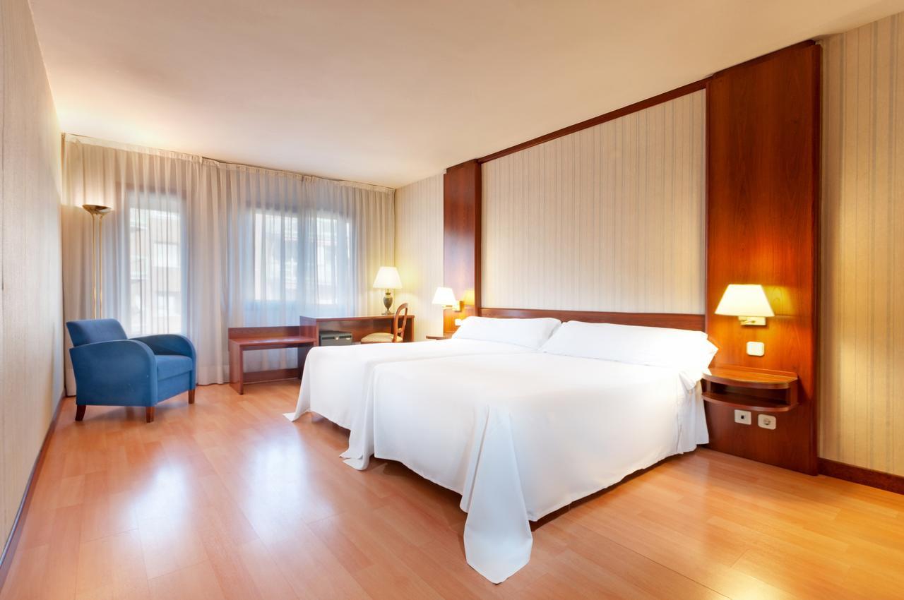Hotel Madrid Leganés Affiliated by Meliá Habitación foto